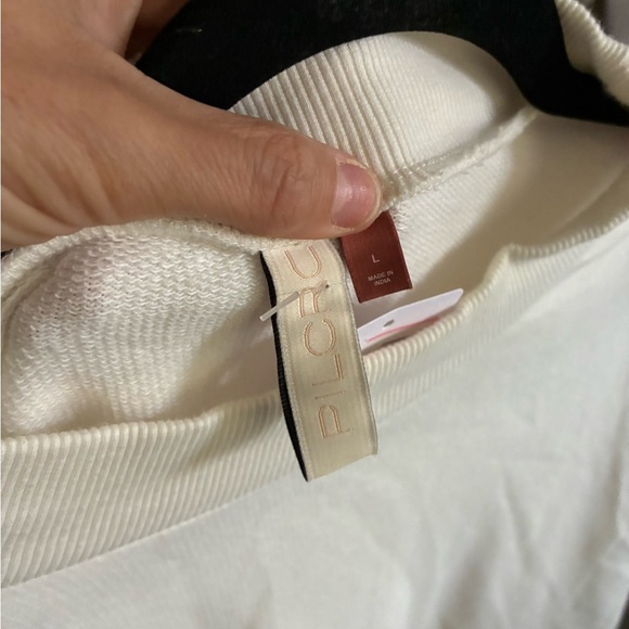 Pilcro Nina Embroidered Sweatshirt size L - Picture 5 of 6